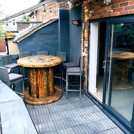 4 Bedroom - Sleep 9 Home In Cheadle Staffordshire - Alton Towers Polar Express Dimmingsdale Peak District Trentham Gardens Water World Ngoại thất bức ảnh